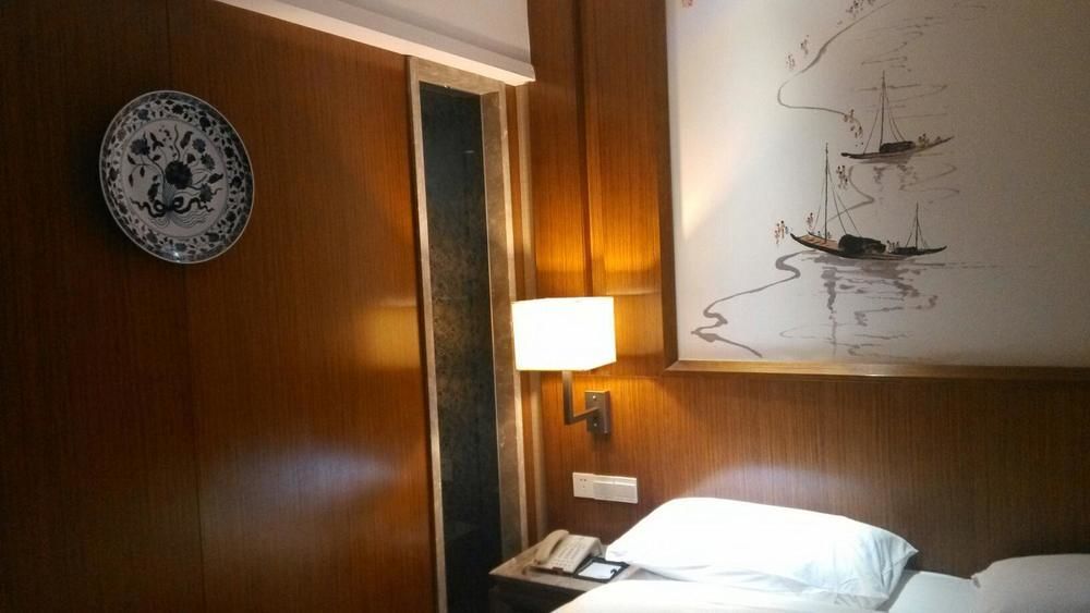 Yannian Lanjing Hotel - Changsha Zewnętrze zdjęcie